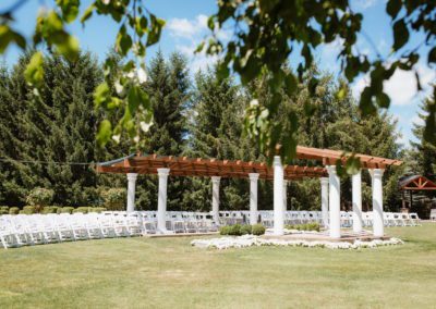 Canopies and chairs for the wedding