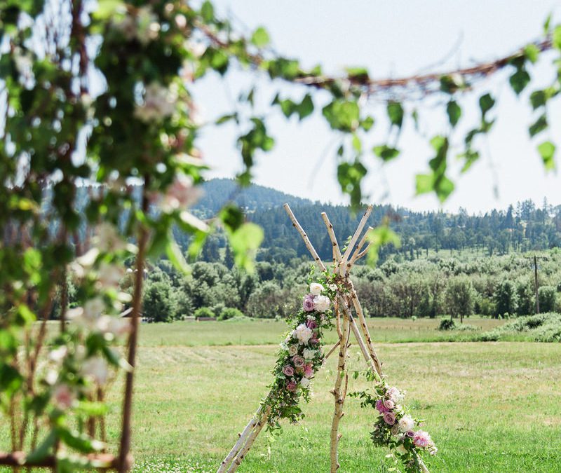 Country Meadows:  Styled Shoot